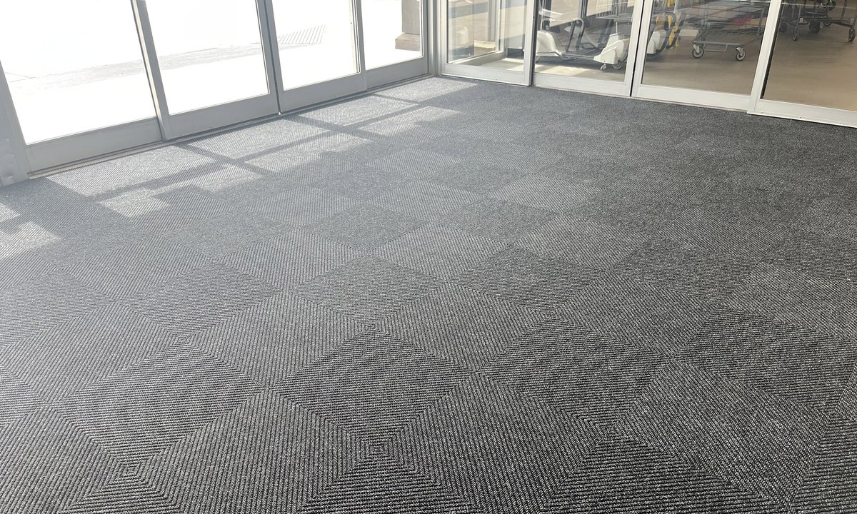 Dominator LP Tile - View 1